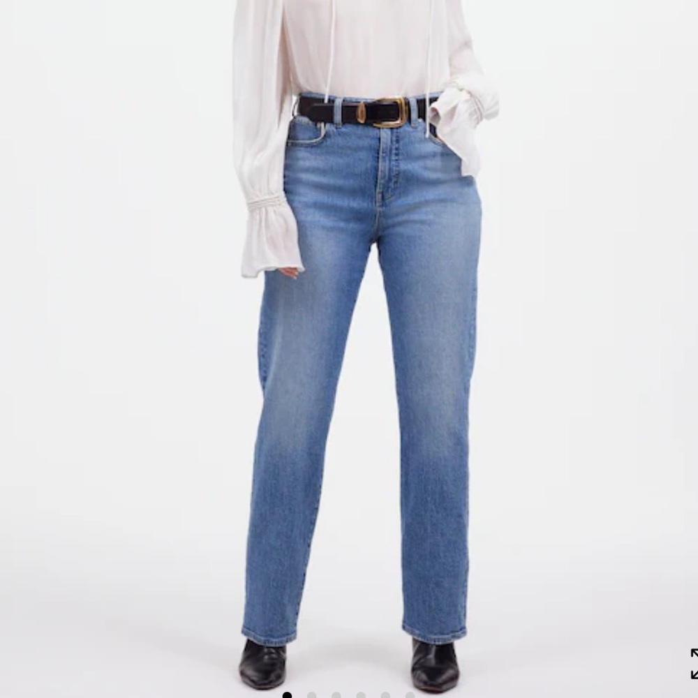 Madewell The Curvy '90s Straight Jean Rondell Wash